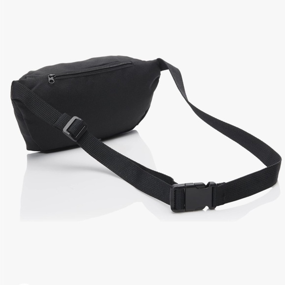 Levis Logo Black Waist Belt Bag - Unisex - Picture 2 of 6